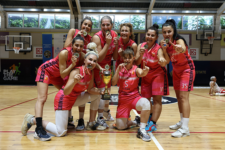 Antalya’da Taht Sallanmadı: Banu Karadağlı Yine MVP, Yine Şampiyon!